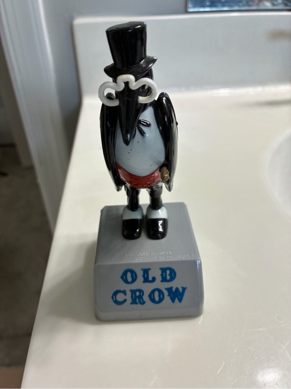 Rare Vintage Old Crow Adv Figurine with Glasses and Cigar/Cane
